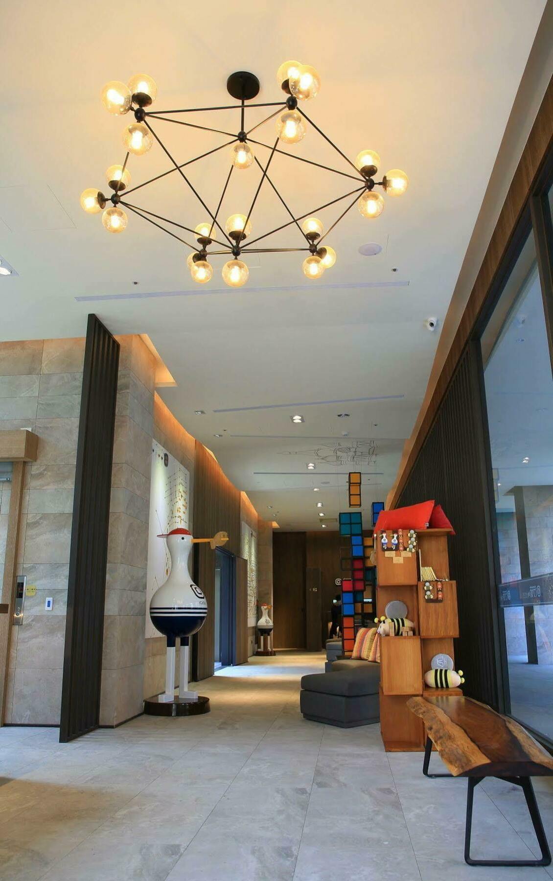 Icasa Hotel - By Cosmos Creation Тайджун Екстериор снимка